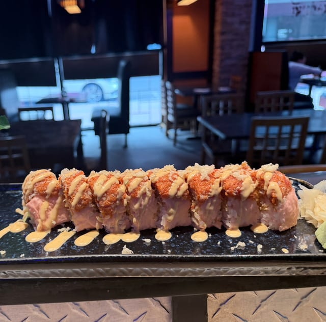 Pink Lady Roll.