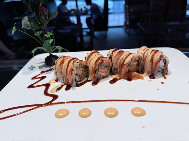 Salmon Fire Roll.